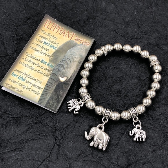 🍀 3 Elephant Silver Stretch Bracelet - Picture 1 of 4